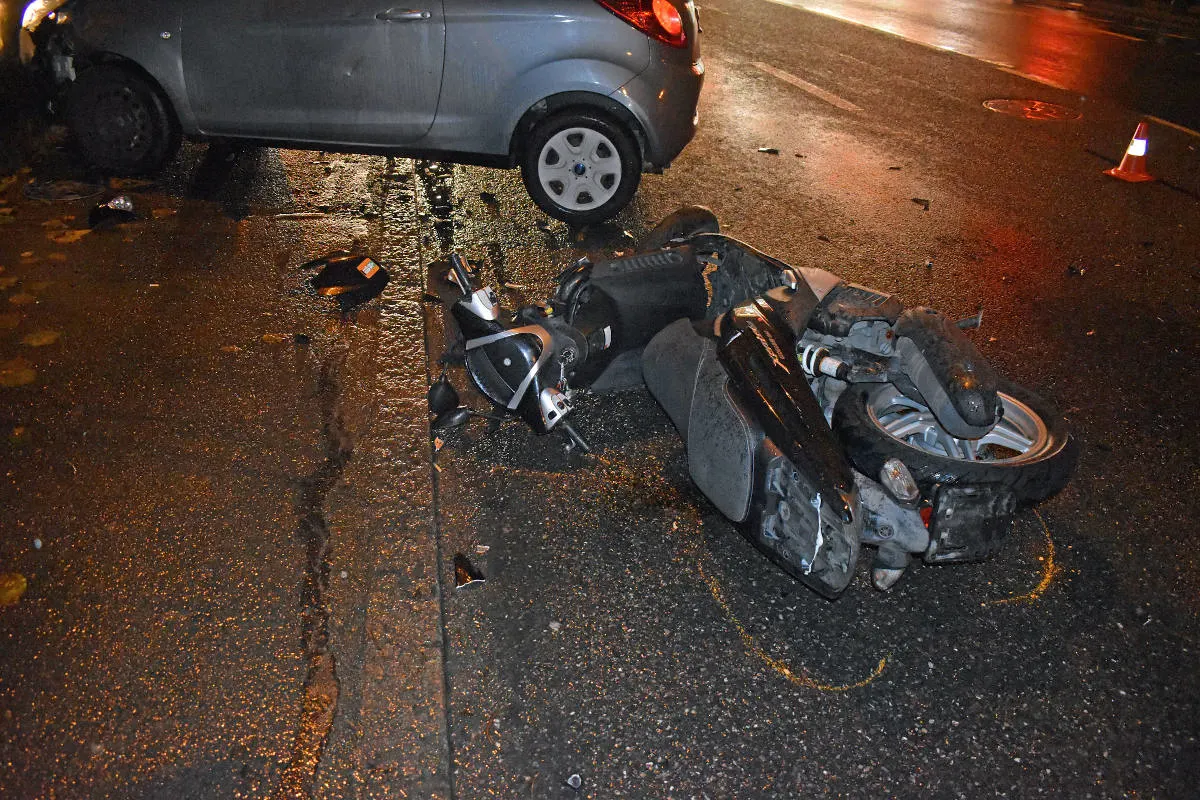 Ebikon LU – Motorradfahrer bei Unfall mit Personenwagen verletzt