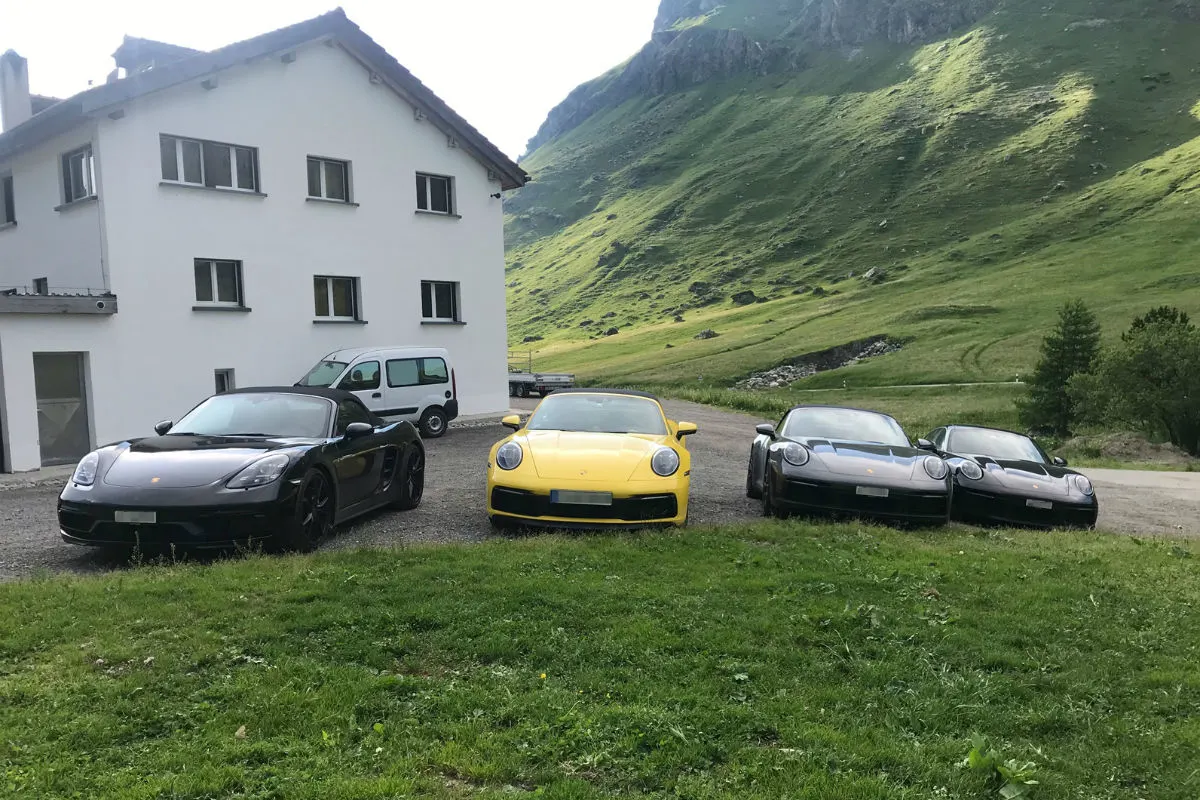 Bivio GR - Vier Raser angehalten