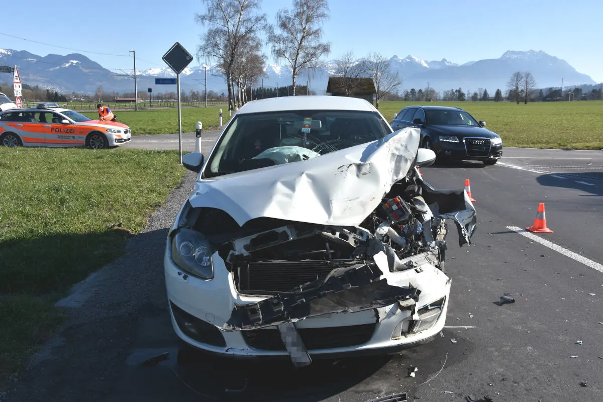 Altstätten SG – Kollision beim Abbiegen