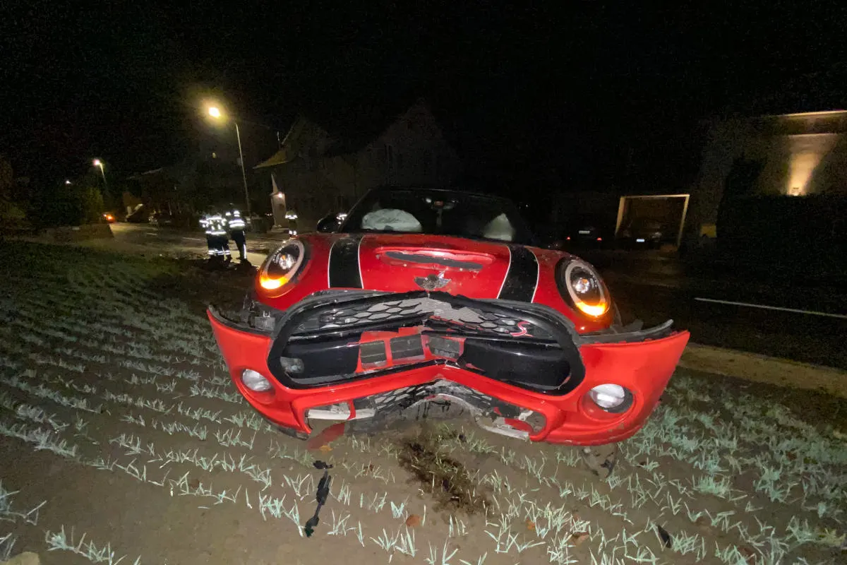Unfall in Brittnau AG – Lenkerin kollidiert mit Hydrant