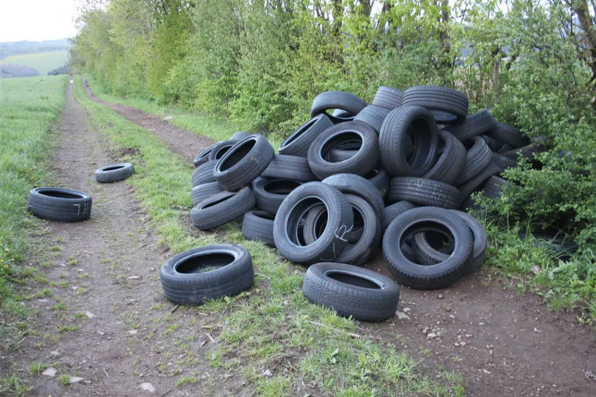  Illegale Müllablagerungen - Zeugenaufruf