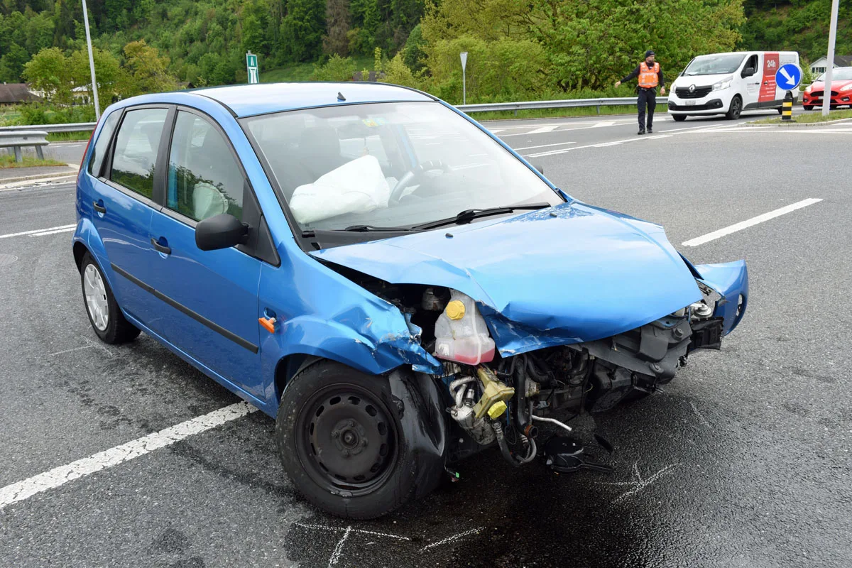 Reiden LU - Zwei verletzte Personen nach Unfall