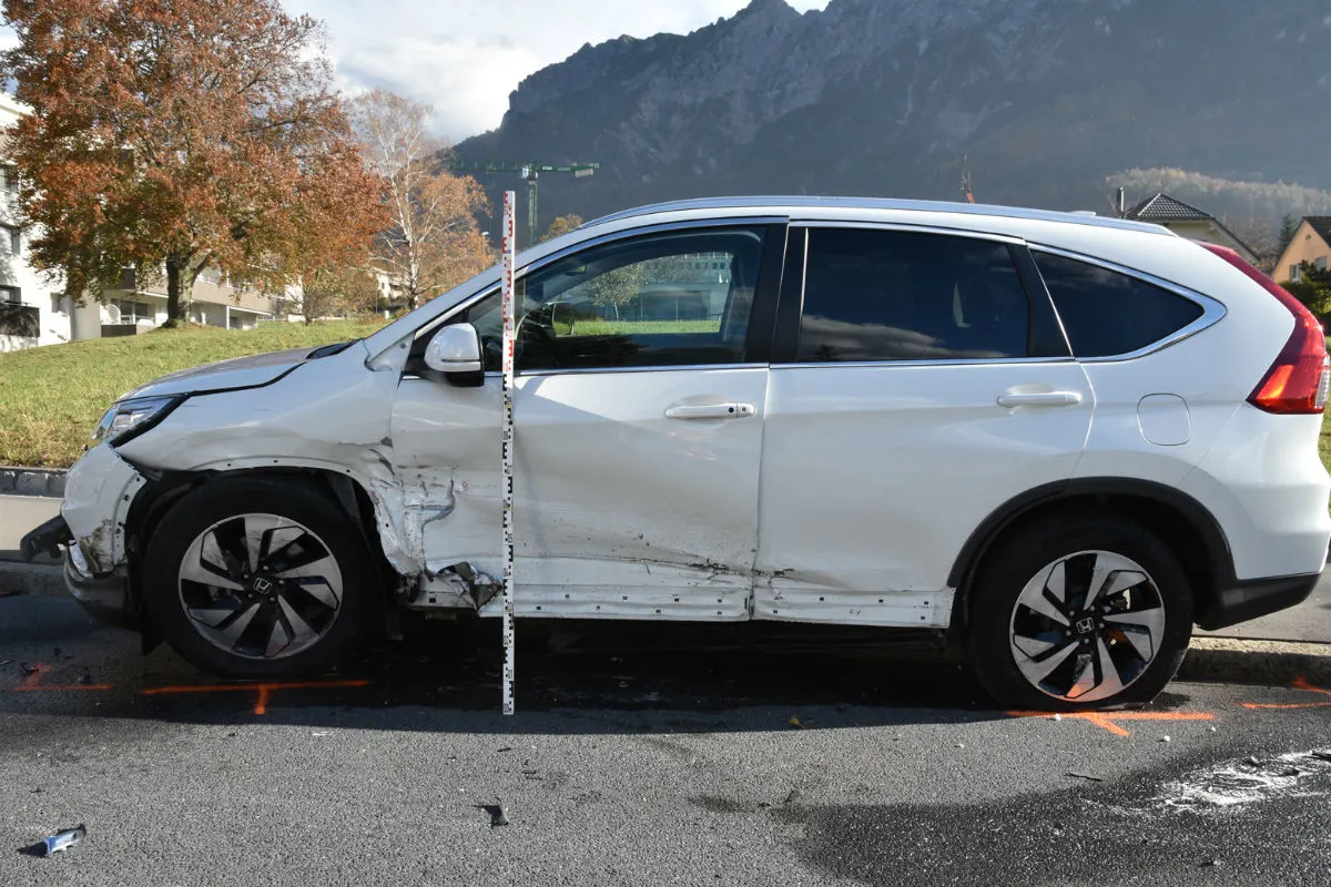 Vaduz FL - Auf die Gegenfahrbahn geraten und kollidiert
