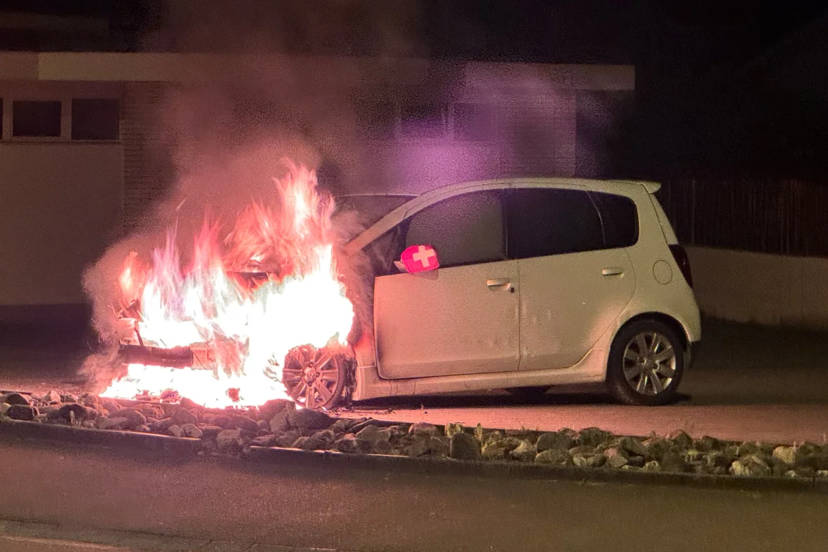 Wängi TG – Auto erleidet nach Brand Totalschaden