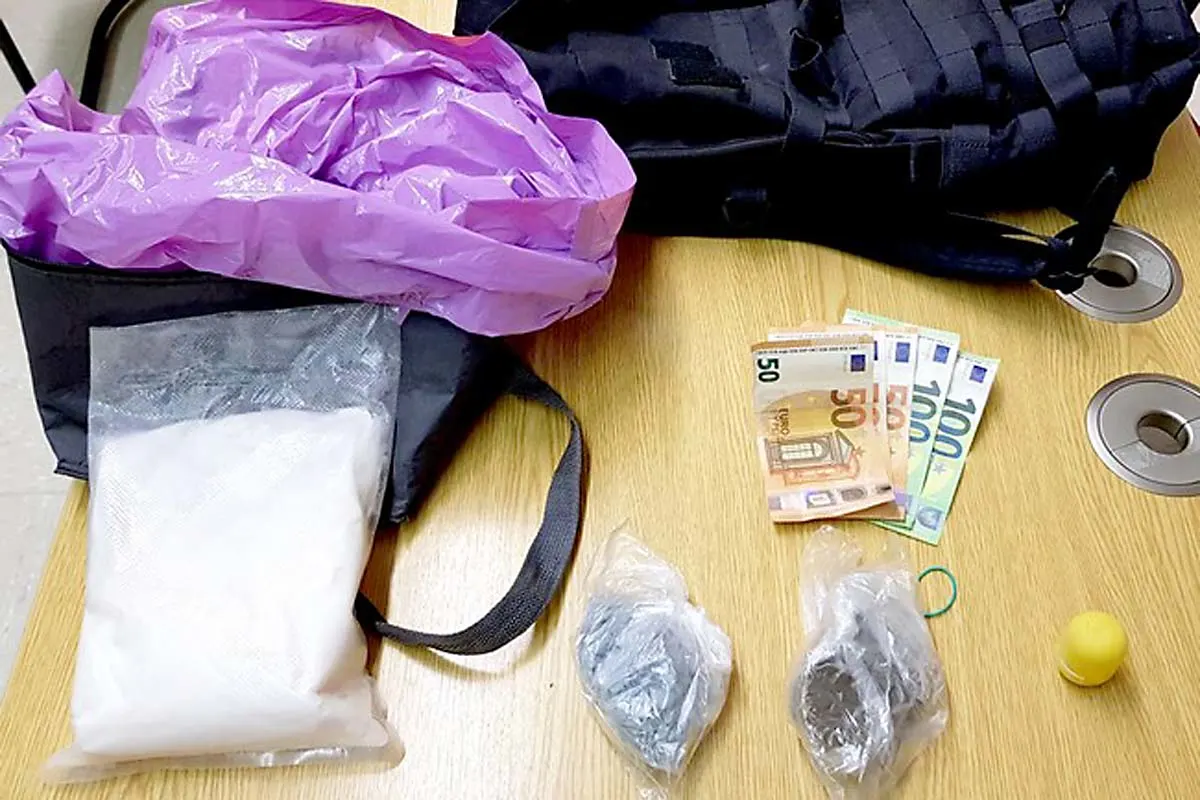 2 Drogenschmuggler bei Heinsberg festgenommen - Bundespolizei beschlagnahmt größere Menge Amphetamin, Haschisch und Ecstasypillen