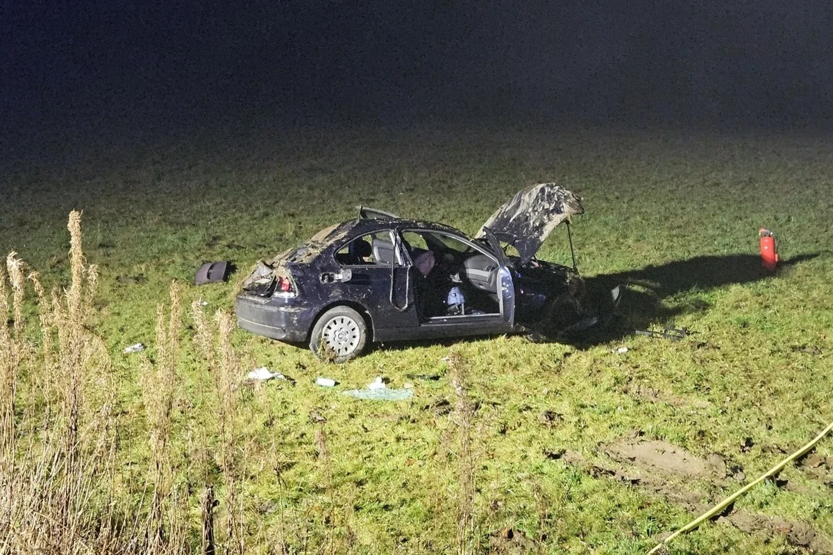 Breckerfeld – Auto überschlägt sich bei schwerem Unfall 