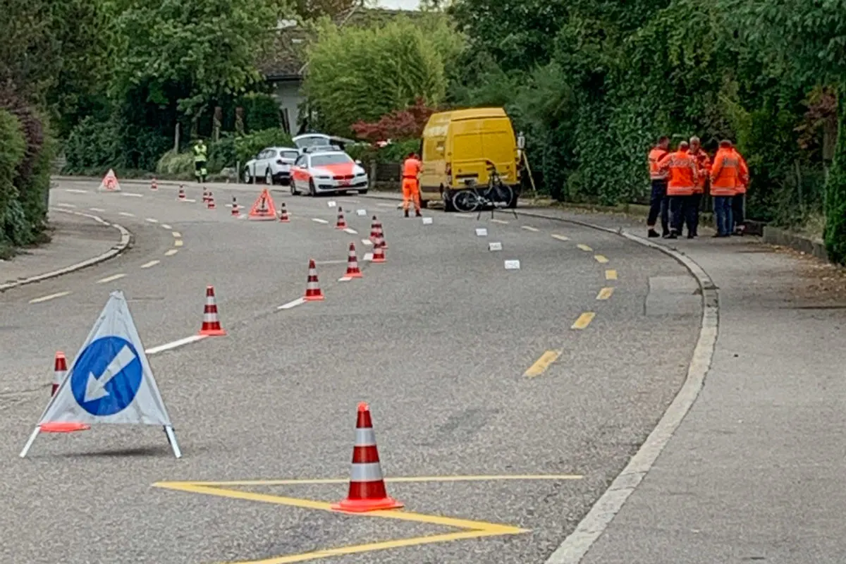 Stäfa ZH -  Schlimmer fordert schwerverletzten Fahrradfahrer
