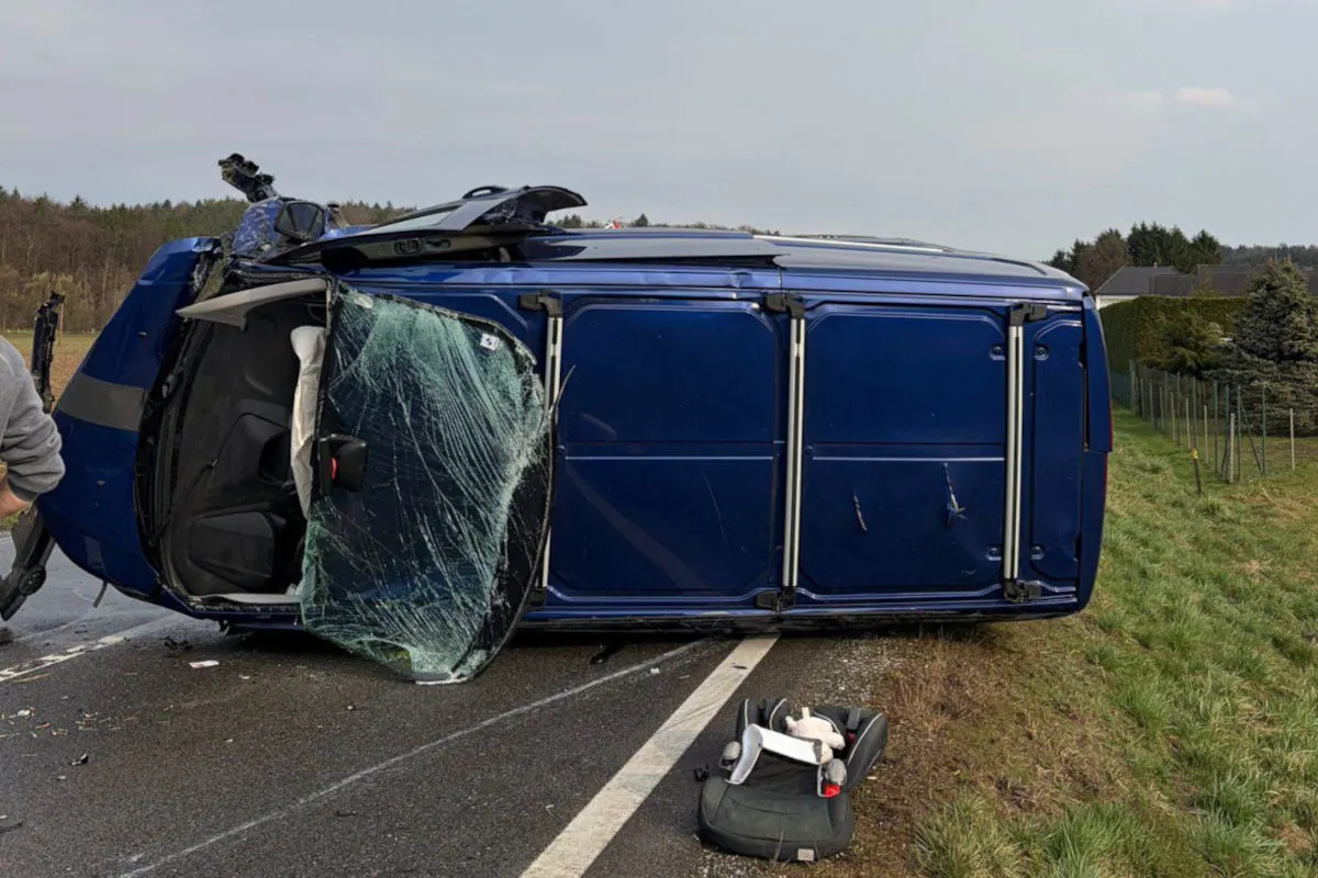 Wettmannstätten – Zwei Verletzte nach Unfall bei Überholmanöver
