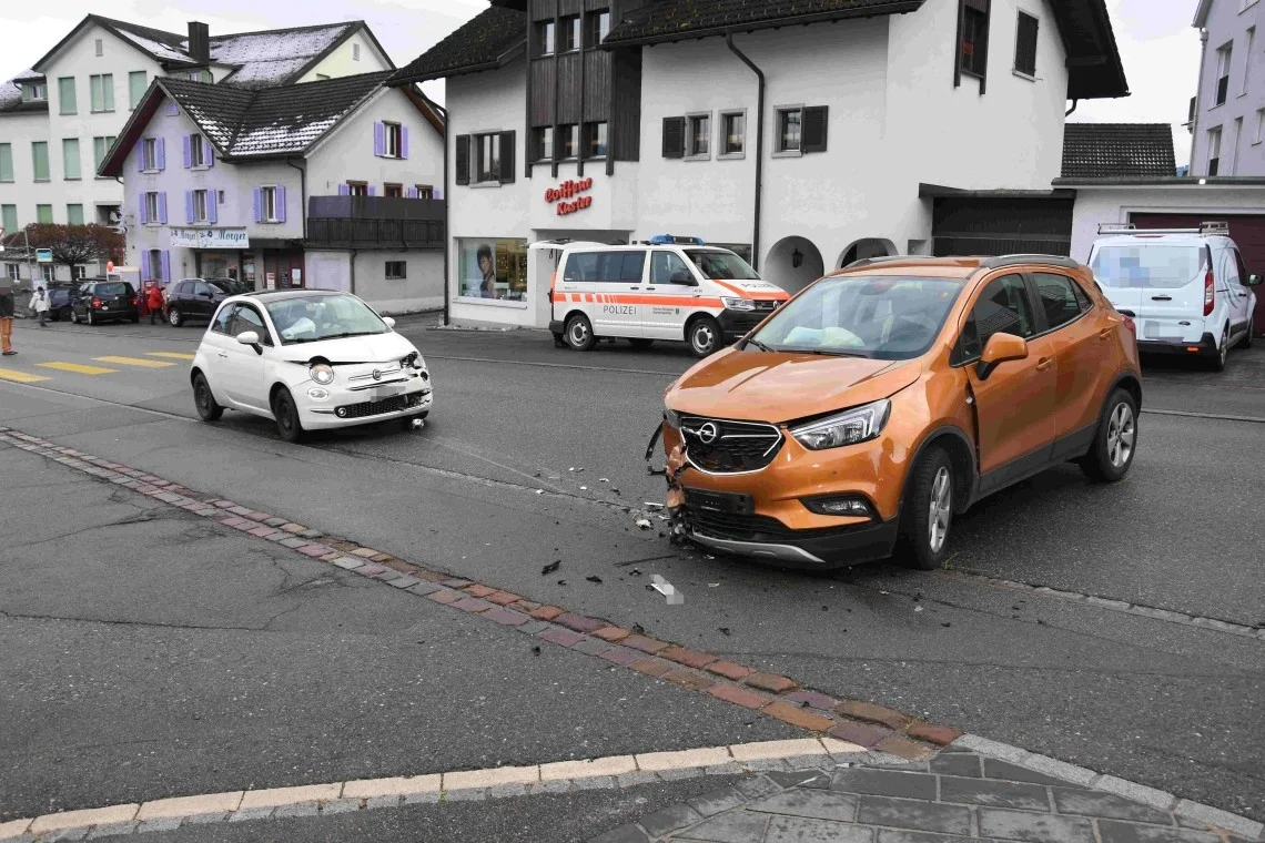 Ermenswil SG – Unfall beim Abbiegen