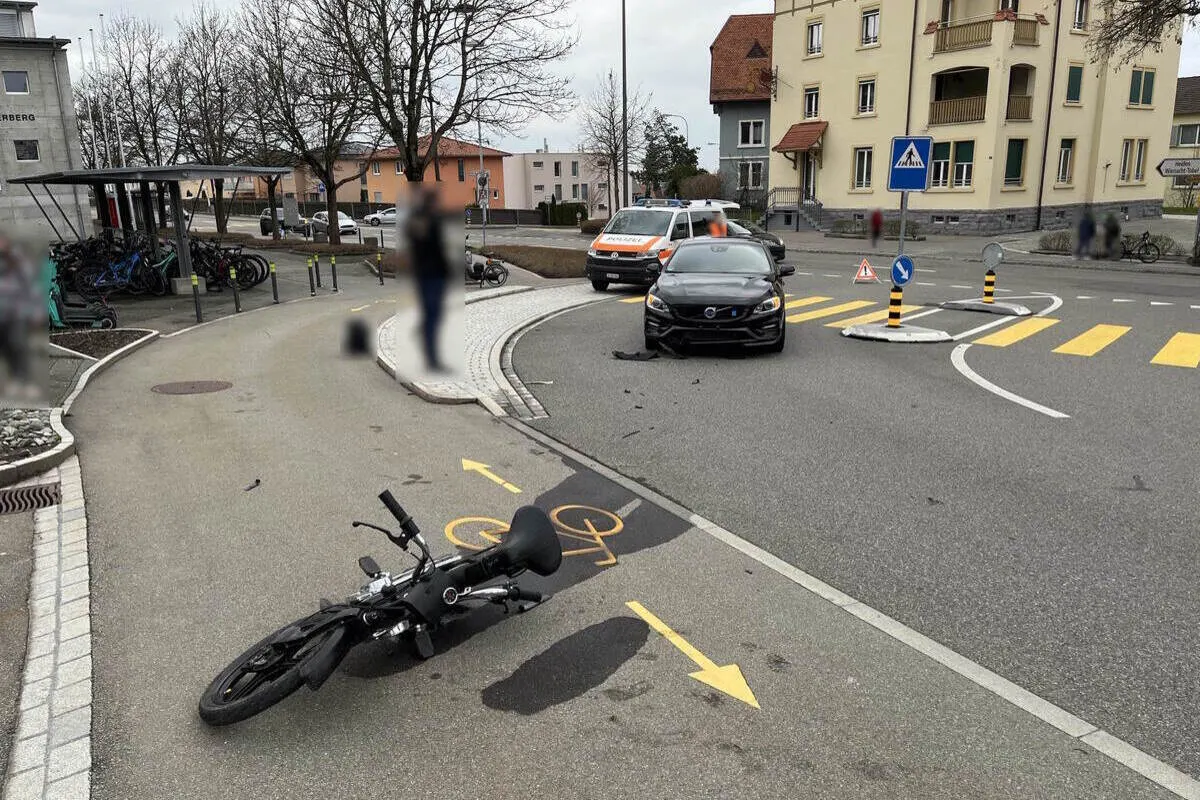 Rorschacherberg SG - Mofafahrer (14) bei Unfall verletzt