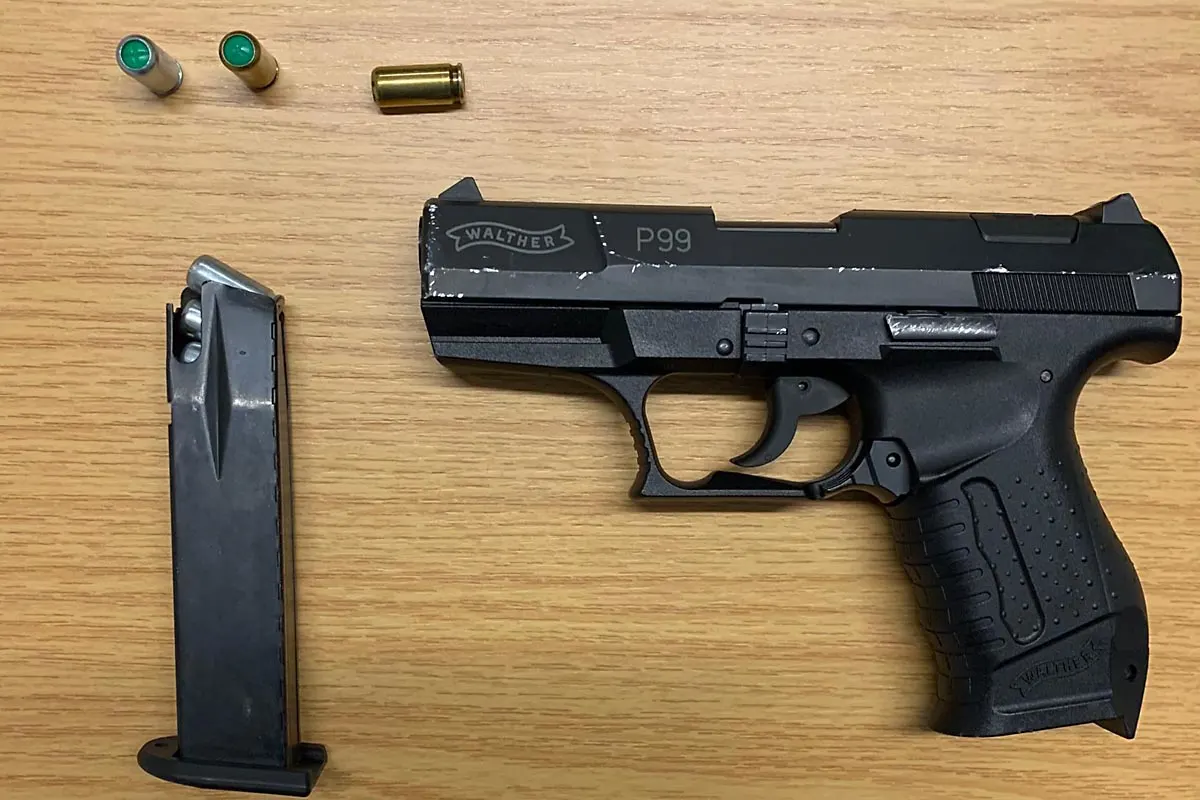 Bundespolizisten mit gutem Instinkt in Köln - Hammer, Pistole und Drogen am Hauptbahnhof!