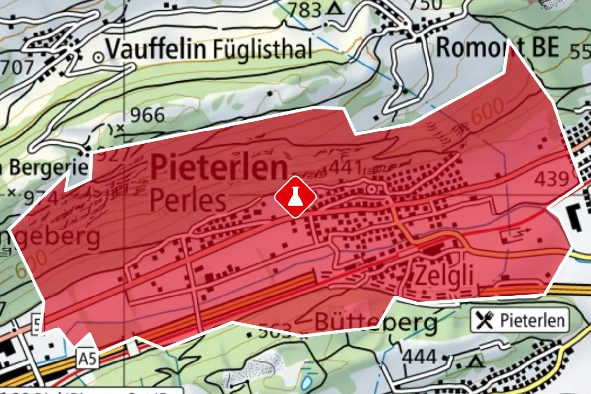 Update Entwarnung aus Pieterlen BE - Brand in Chemiefirma - Giftige Stoffe freigesetzt!