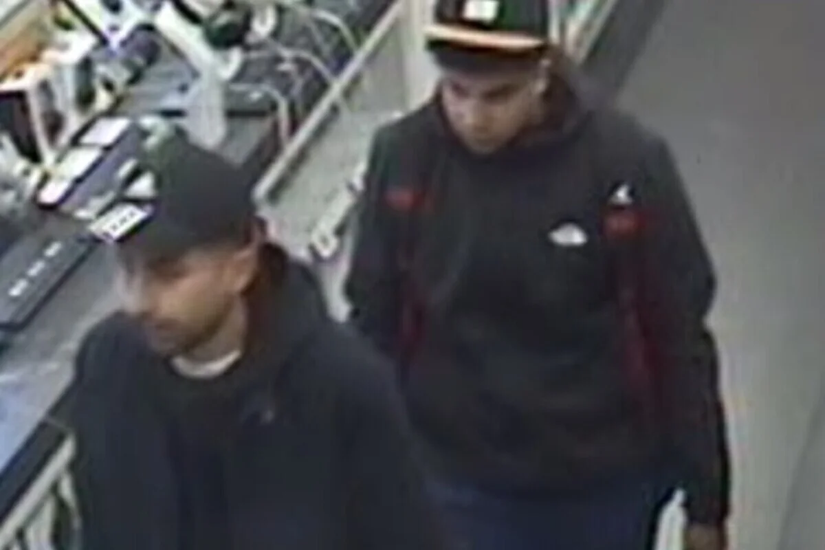 Erfurt - Mehrere Kopfhörer gestohlen - Polizei sucht Zeugen  