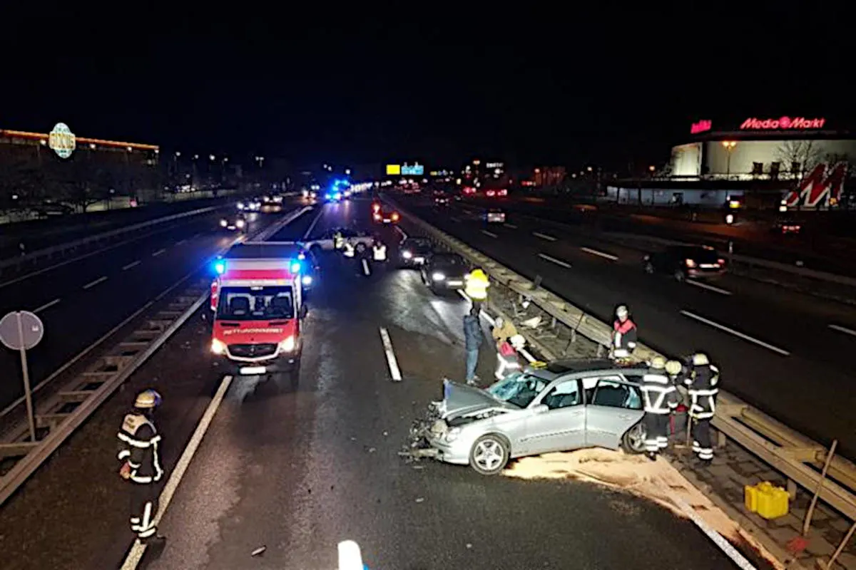 Toyota kracht in Stauabsicherung
