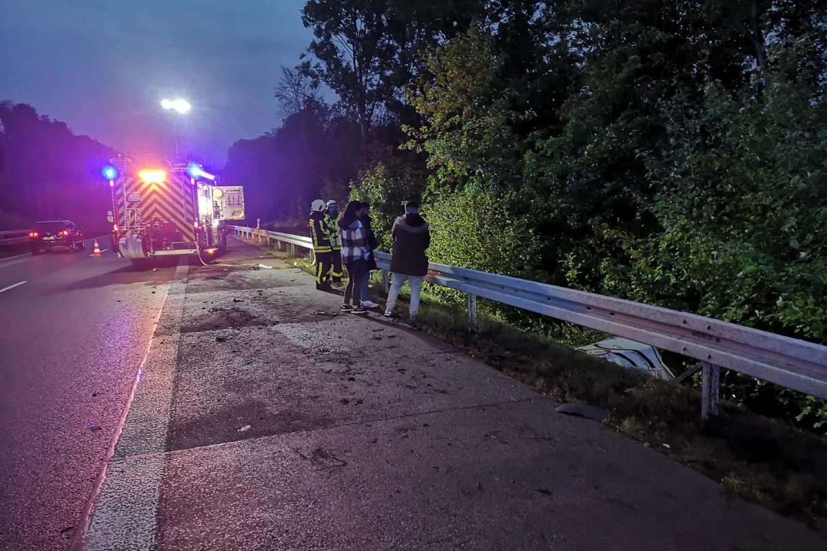 Wuppertal - Verkehrsunfall auf der Autobahn A43 Richtung Münster