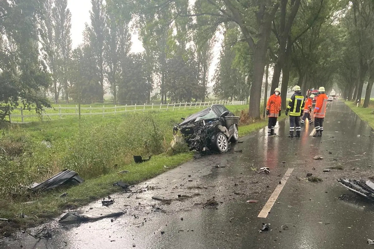 Engelschoff  – 25-jähriger Autofahrer bei Unfall schwer verletzt