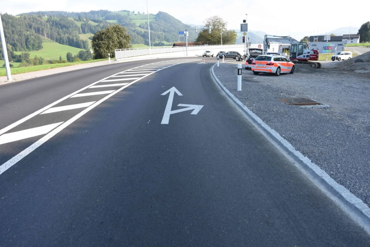  Auffahrkollision in Bütschwil SG - Unfall zwischen zwei Motorrädern
