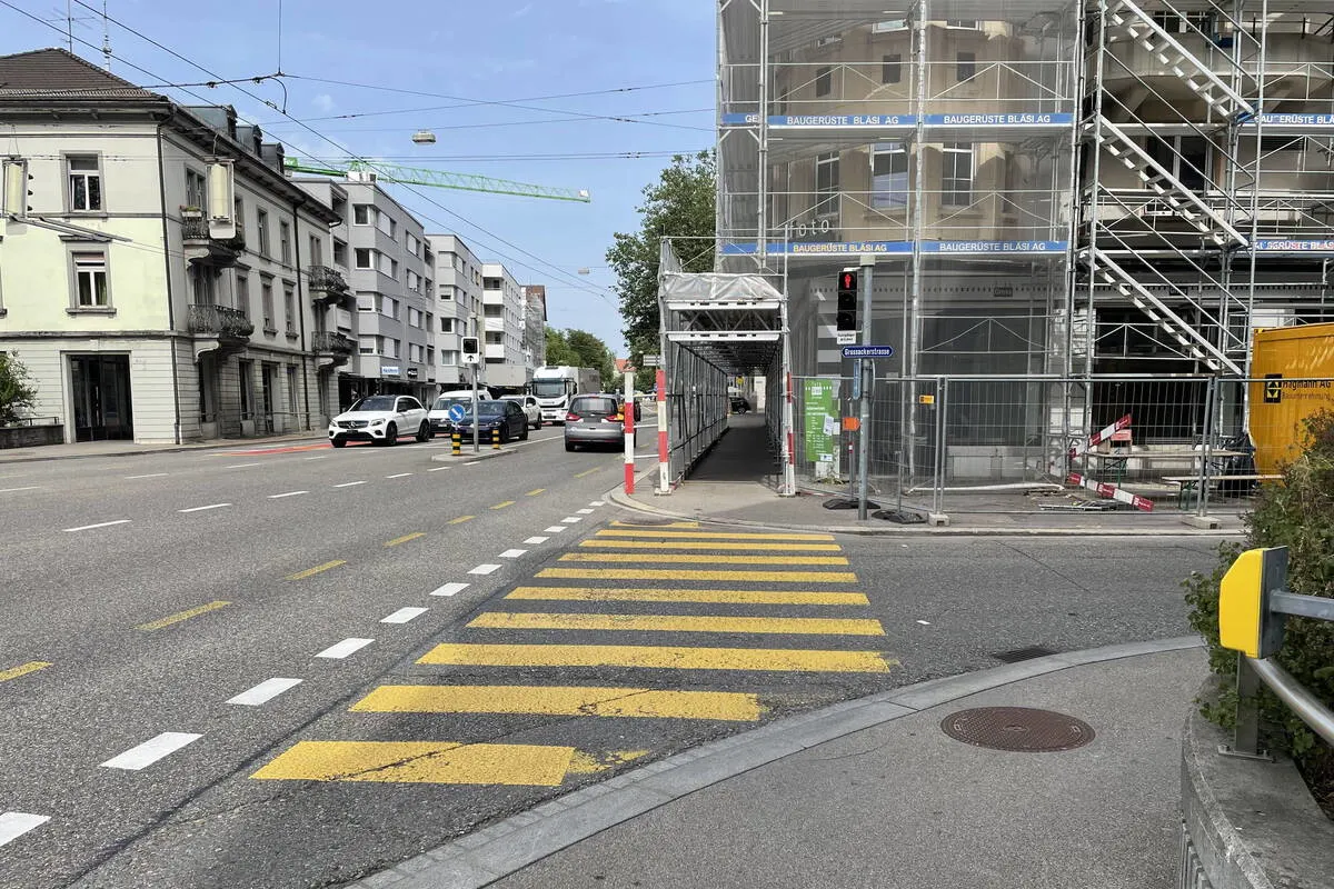Unfall in St.Gallen - 3-jähriges Kind von Auto erfasst