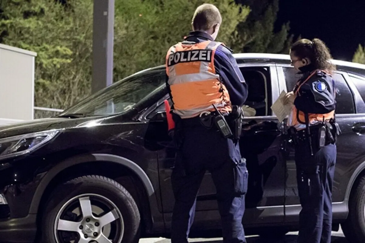 Luzerner Polizei stoppt flüchtende Motorradfahrer 