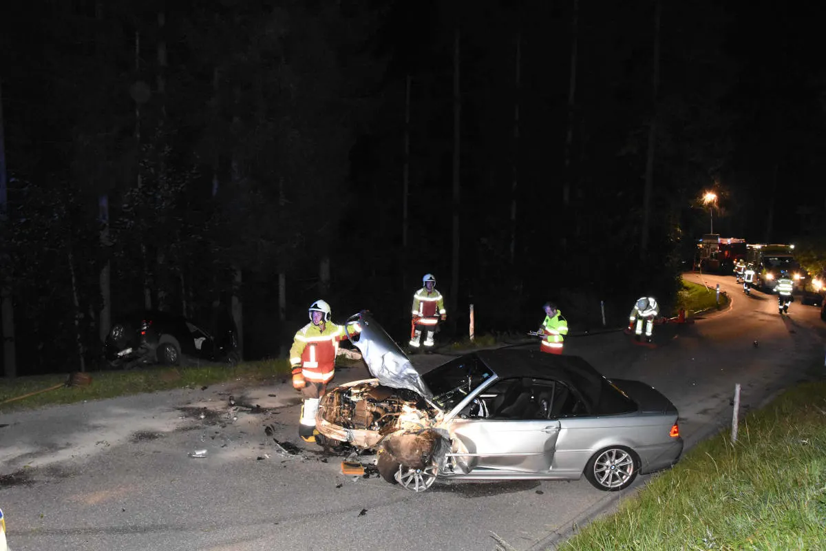 Hemberg SG - Frontal-Kollision fordert zwei Verletzte