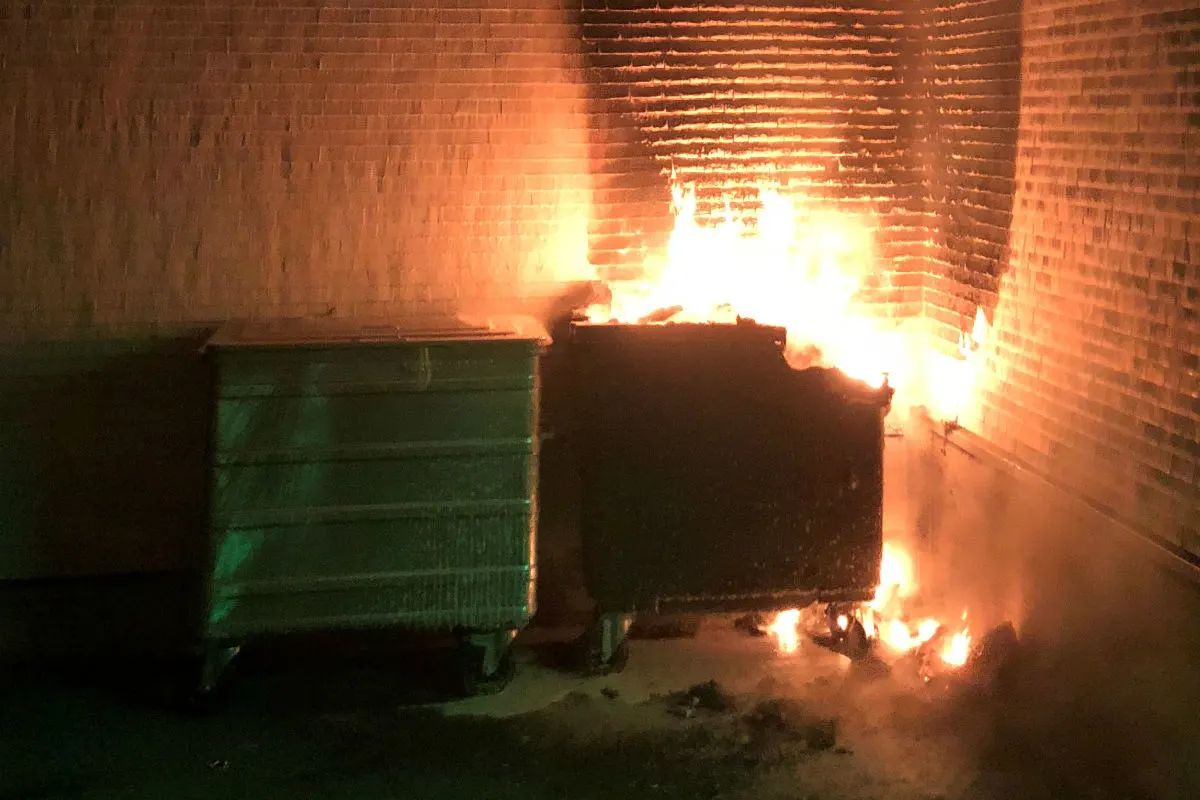 Teufen AR - Brand eines Containers