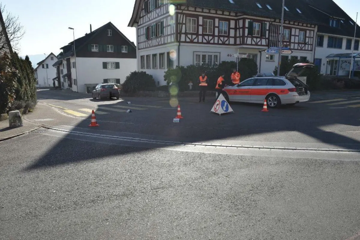 Buchs ZH - Kollision mit Fussgängerin - Zeugenaufruf