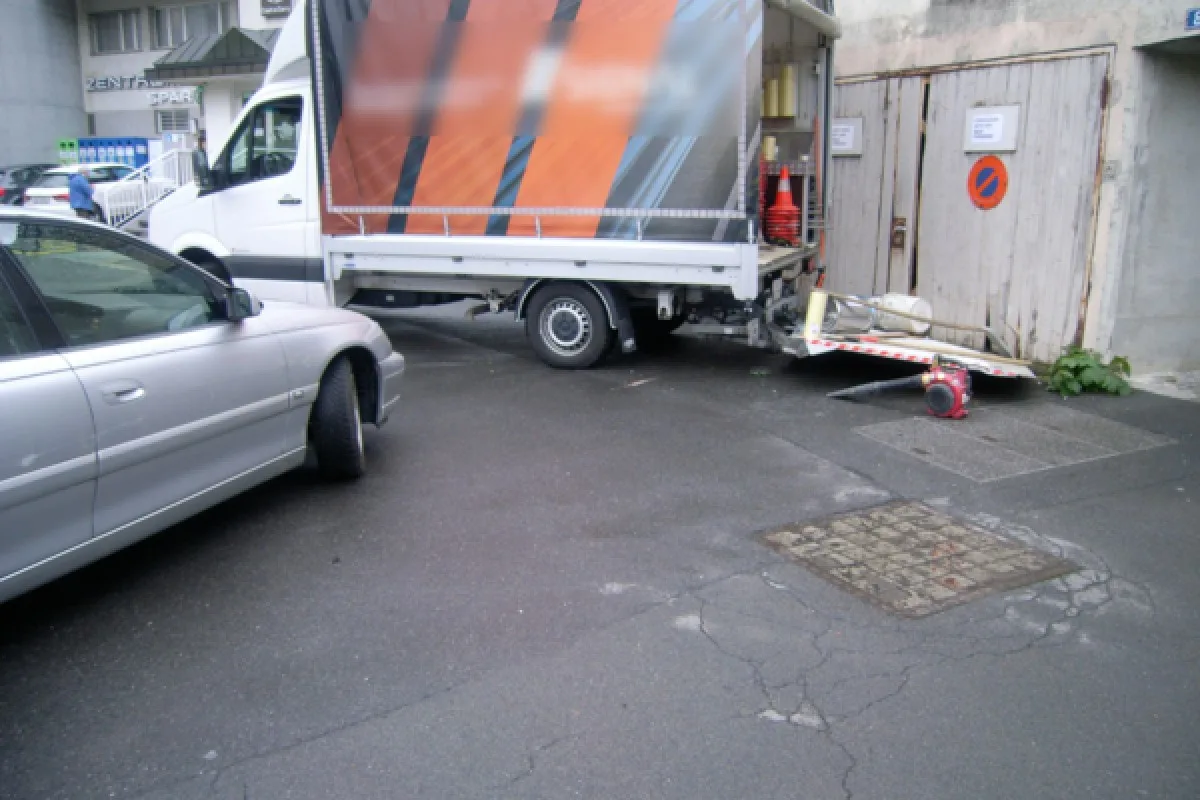 Altdorf UR -  Beim Ausparkieren Unfall verursacht – niemand verletzt
