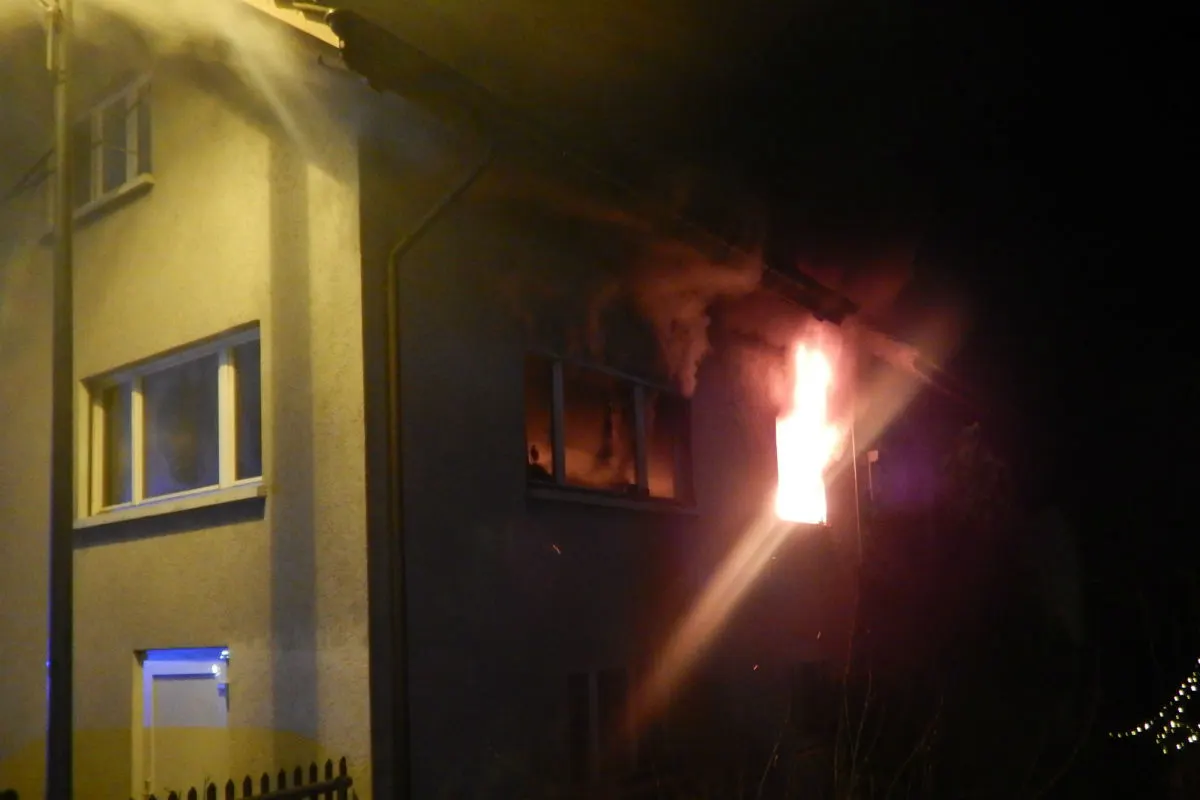 Tägerwilen TG - Brand in Mehrfamilienhaus