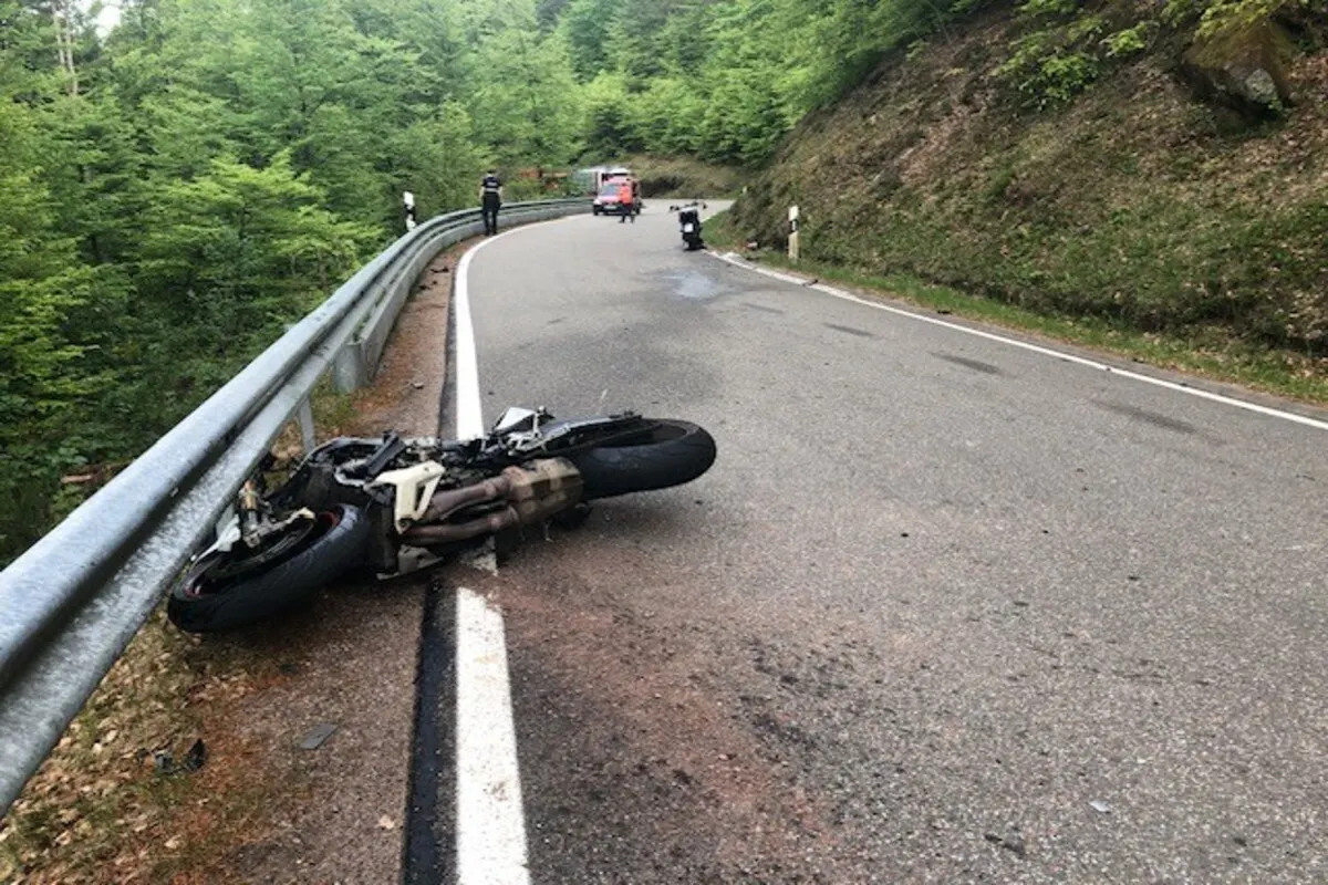  Eppenbrunn - Kollision zwischen zwei Motorrädern endet tödlich 