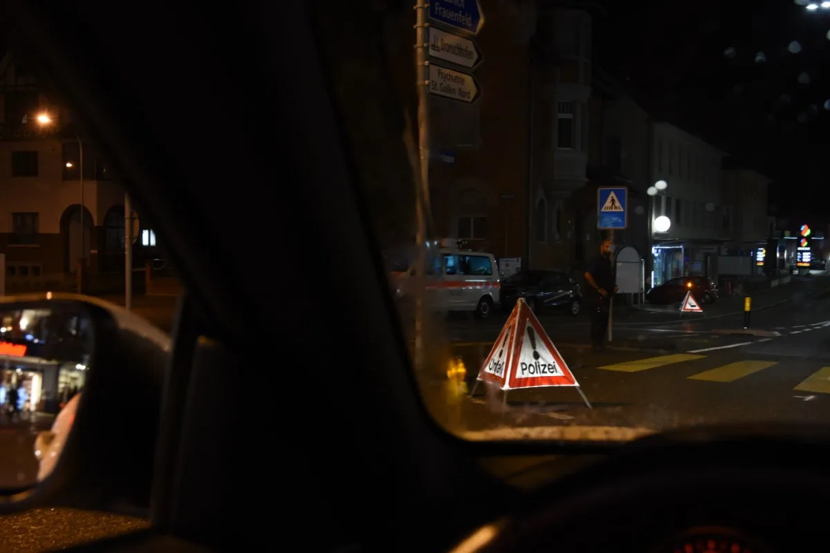 Unfall auf Zebrastreifen in Wil SG - 19-jähriger Fussgänger von Auto übersehen