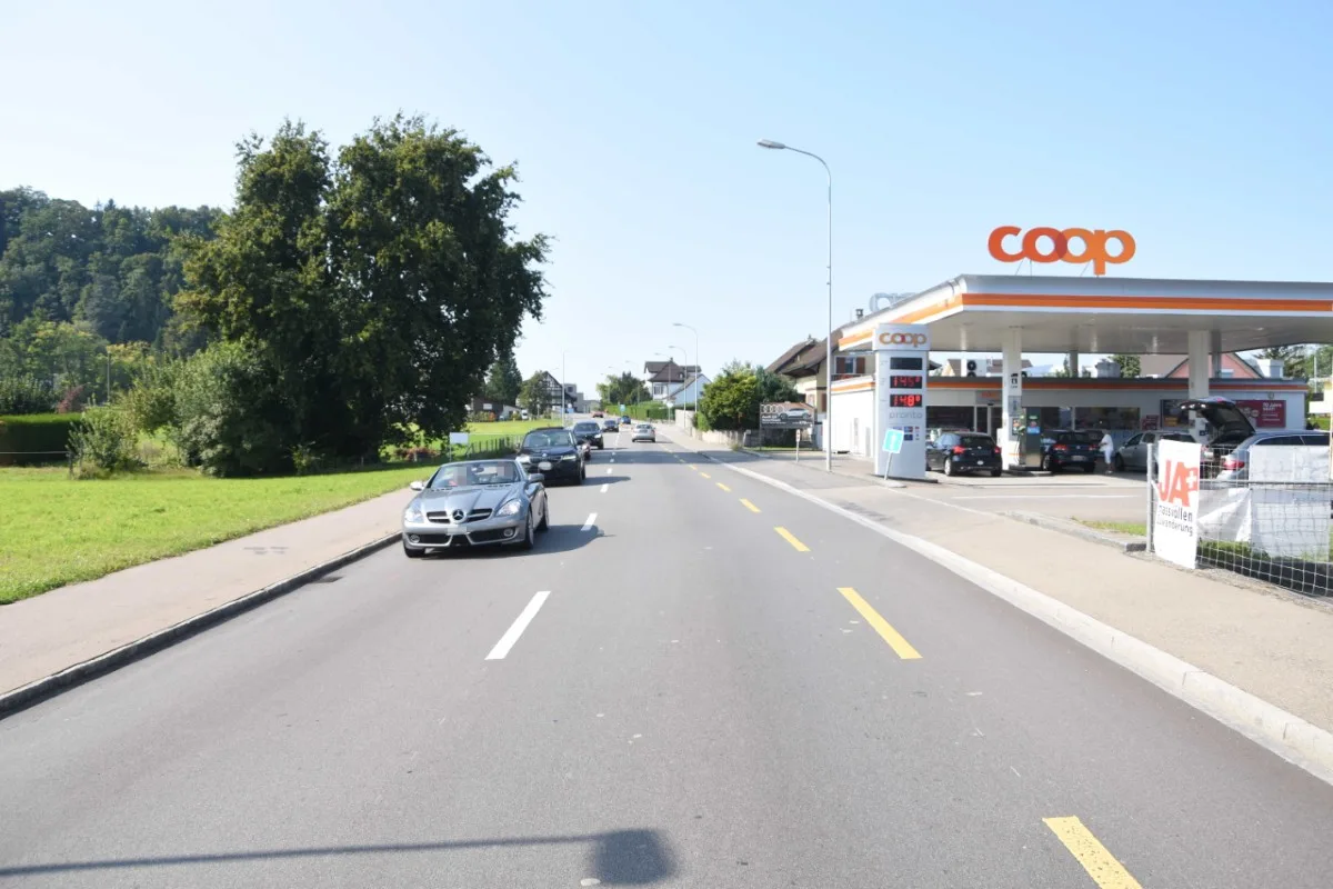 Rheineck SG - Unfall beim Abbiegen verursacht
