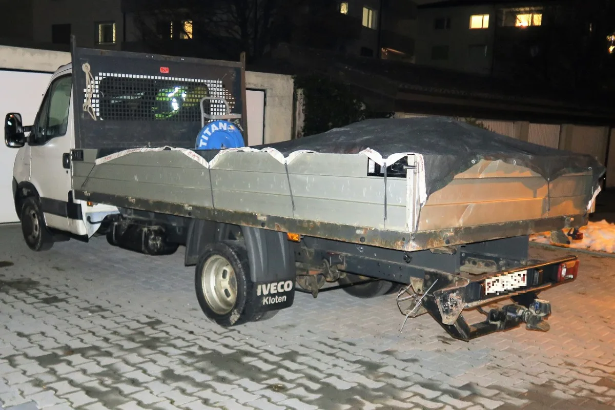 Bilten GL - Sachschaden nach Verkehrsunfall