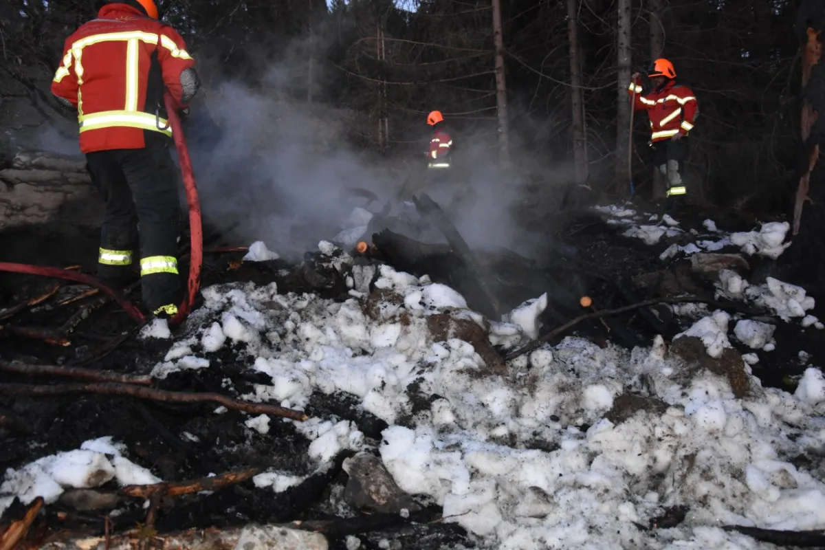 Wildhaus SG - Wiesenbrand konnte gelöscht werden
