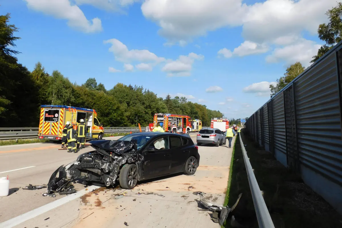A7 Bad Fallingbostel – Schwerer Verkehrsunfall mit fünf Fahrzeugen