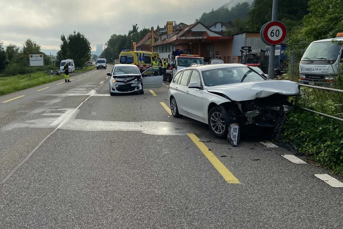 Schwaderloch AG – Mit BMW auf Gegenfahrbahn geraten und Kollision verursacht