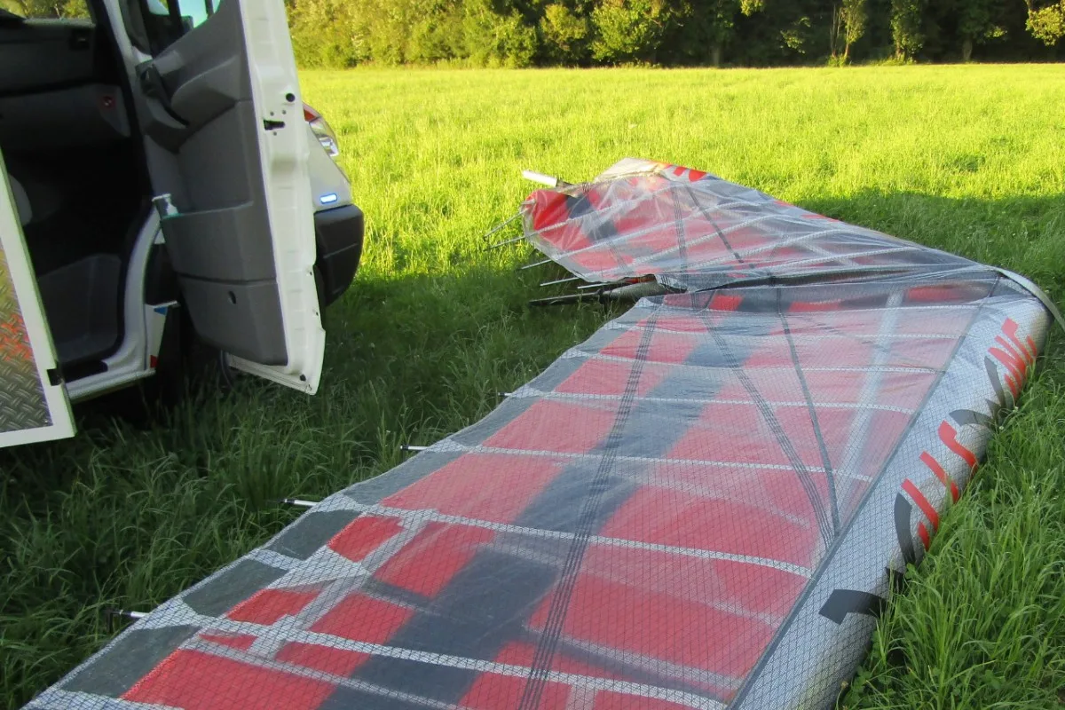 Schwerer Flugunfall in Weesen - Delta-Pilot nach Absturz nicht mehr ansprechbar und schwer verletzt