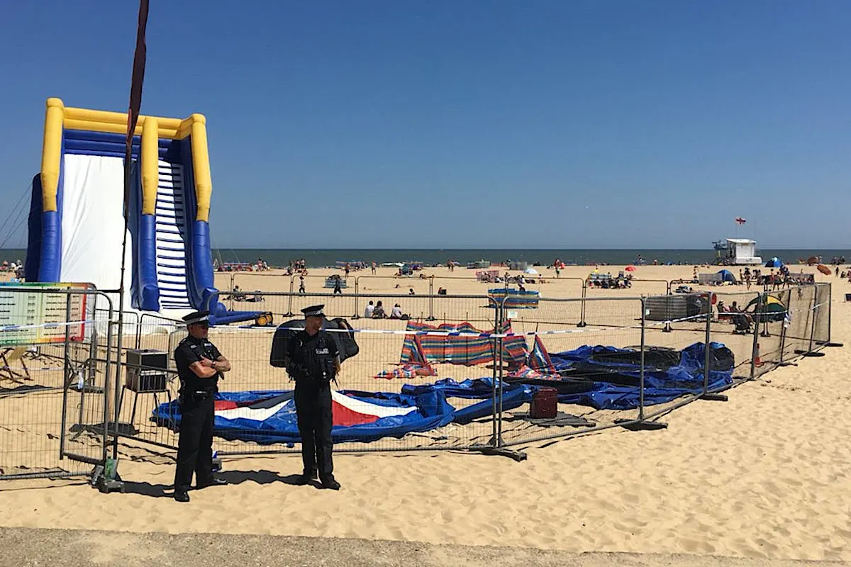 Gorleston UK - Mädchen stirbt auf Hüpfburg