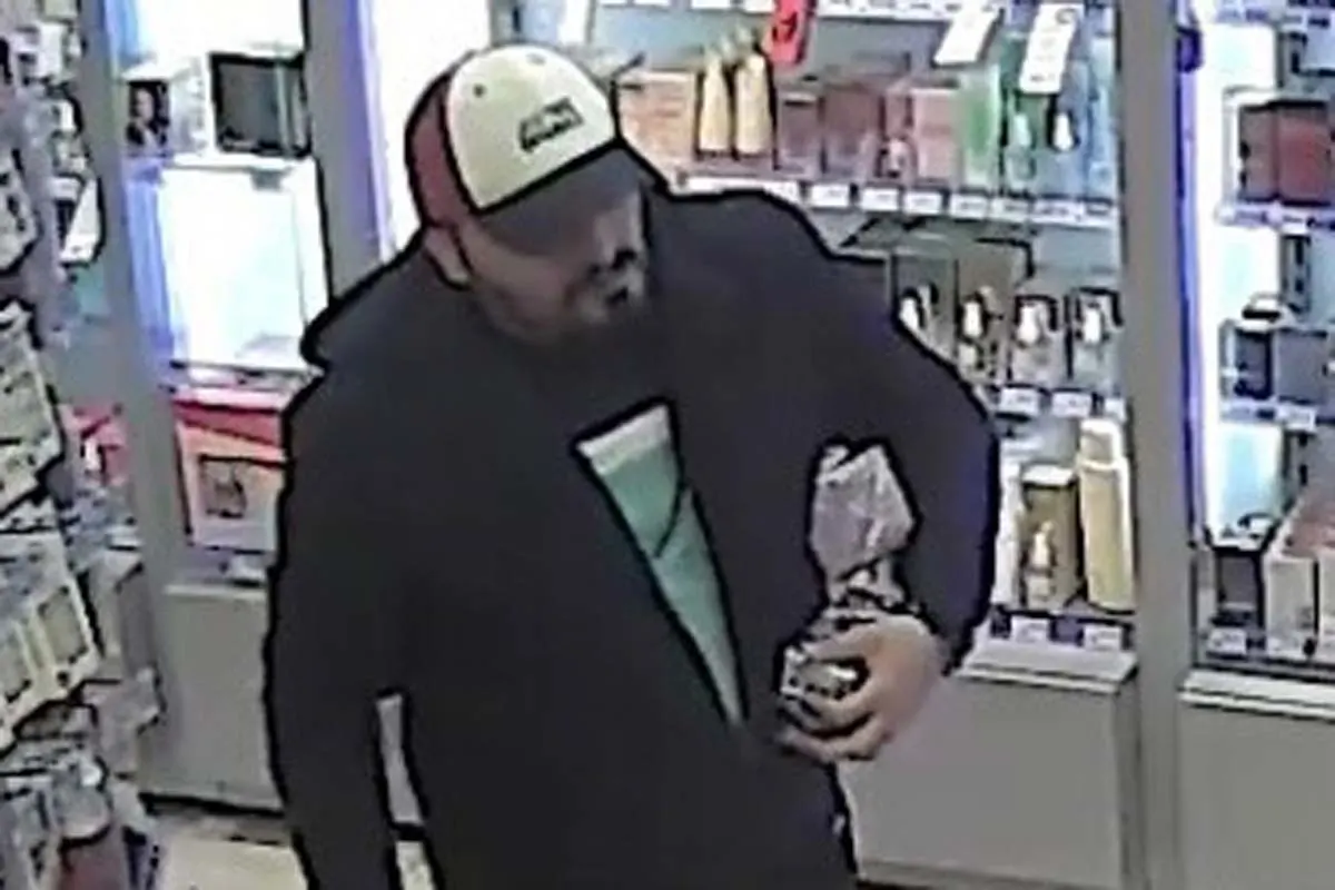 Bochum - Ladendiebstahl - Wer kennt diesen Mann?