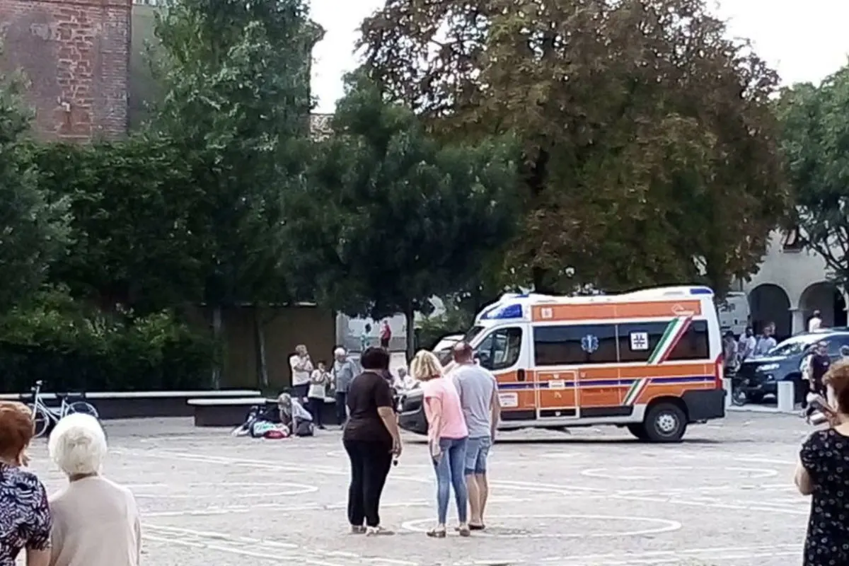 58-Jährige tötet mit Fleischermesser eine Frau und verletzt drei Personen