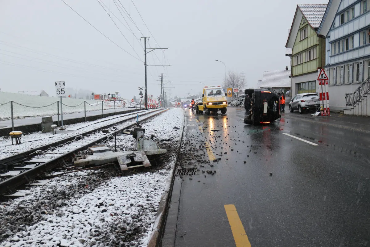 Appenzell Meistersrüte AI - Selbstunfall mit Personenwagen