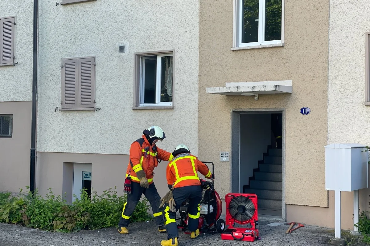 St.Gallen - Junger Mann bei Verpuffung in Wohnung verletzt