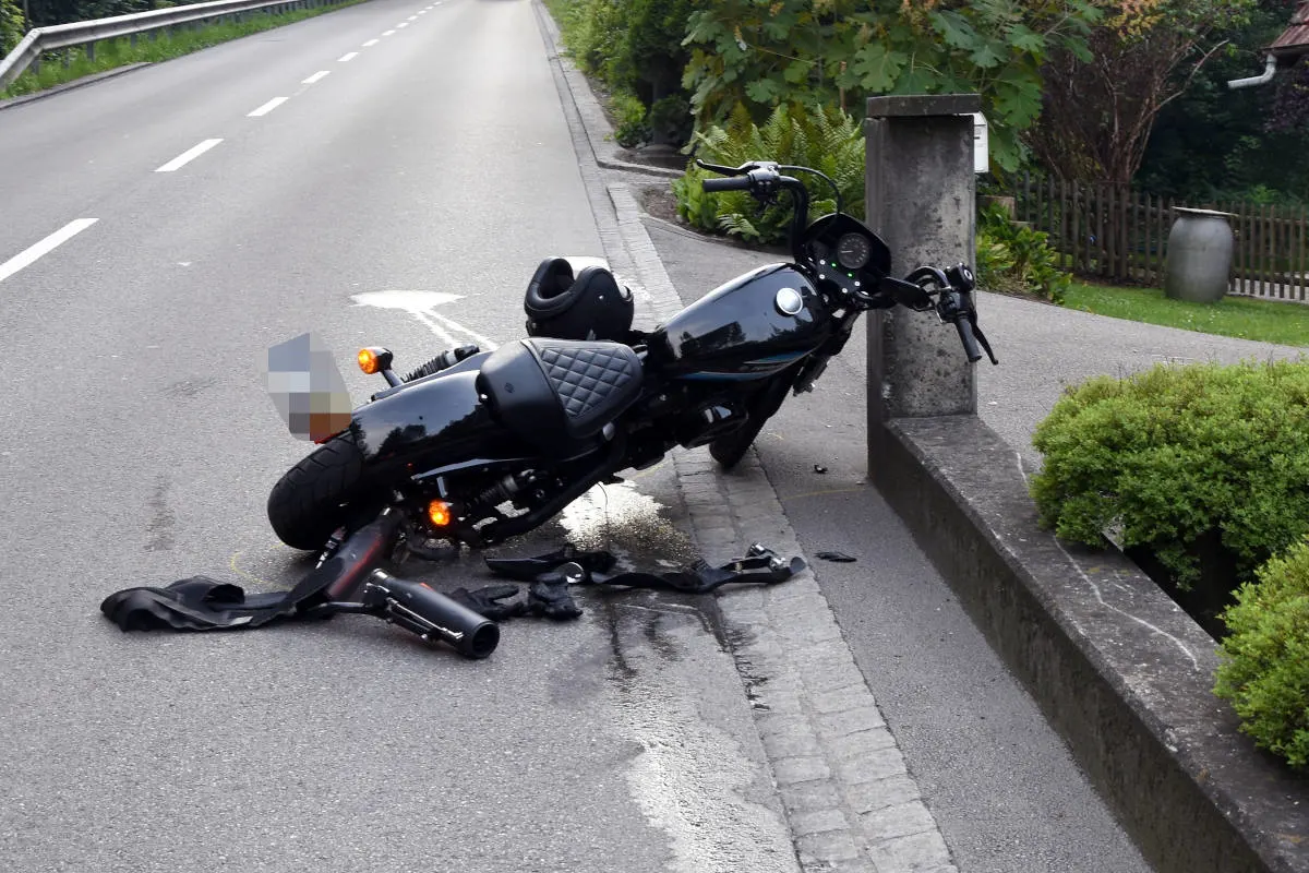 Unfall St.Josefen SG – Selbstunfall mit Motorrad
