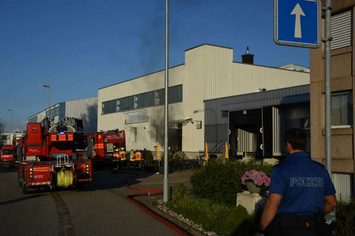 Wittenbach SG - Brand in Gewerbeliegenschaft