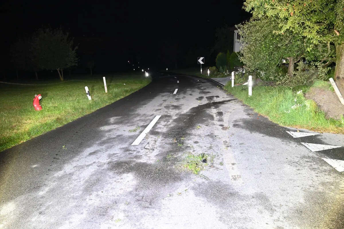 Lömmenschwil SG - Alkoholisiert Kontrolle übers Auto verloren