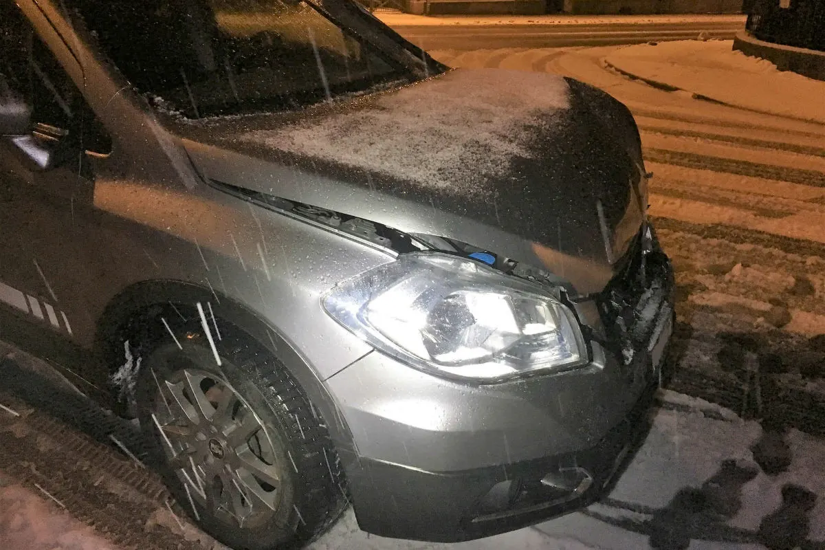 Glarus GL - Auffahrkollision vor dem Fussgängerstreifen