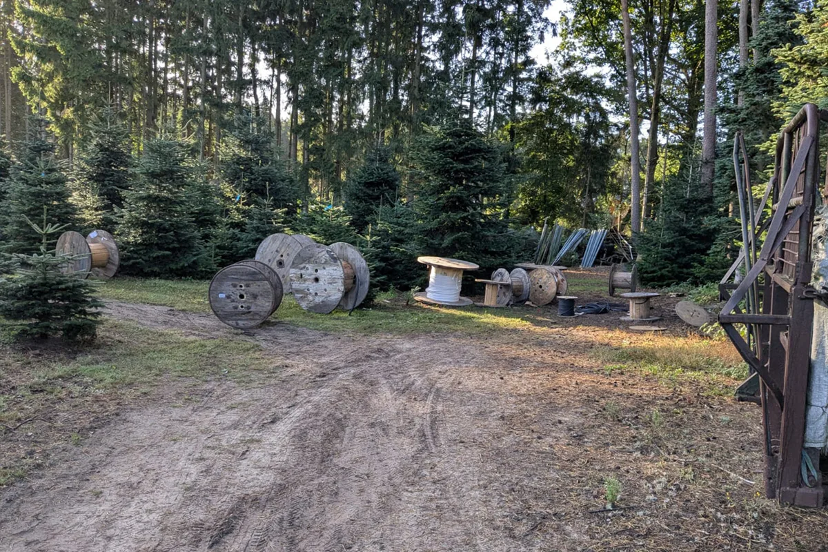 Cloppenburg NI – Kabeltrommeln und Werkzeug bei Einbruch gestohlen