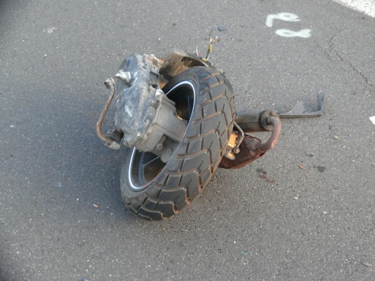 Vlatten - Heftige Frontalkollision - Mofafahrer schwer verletzt!