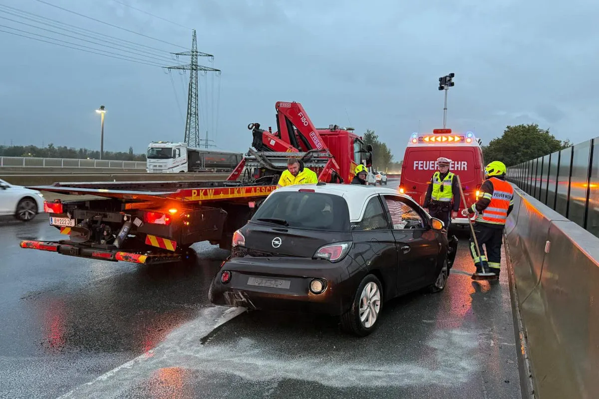 Lauterach V – Auto überschlägt sich bei Unfall