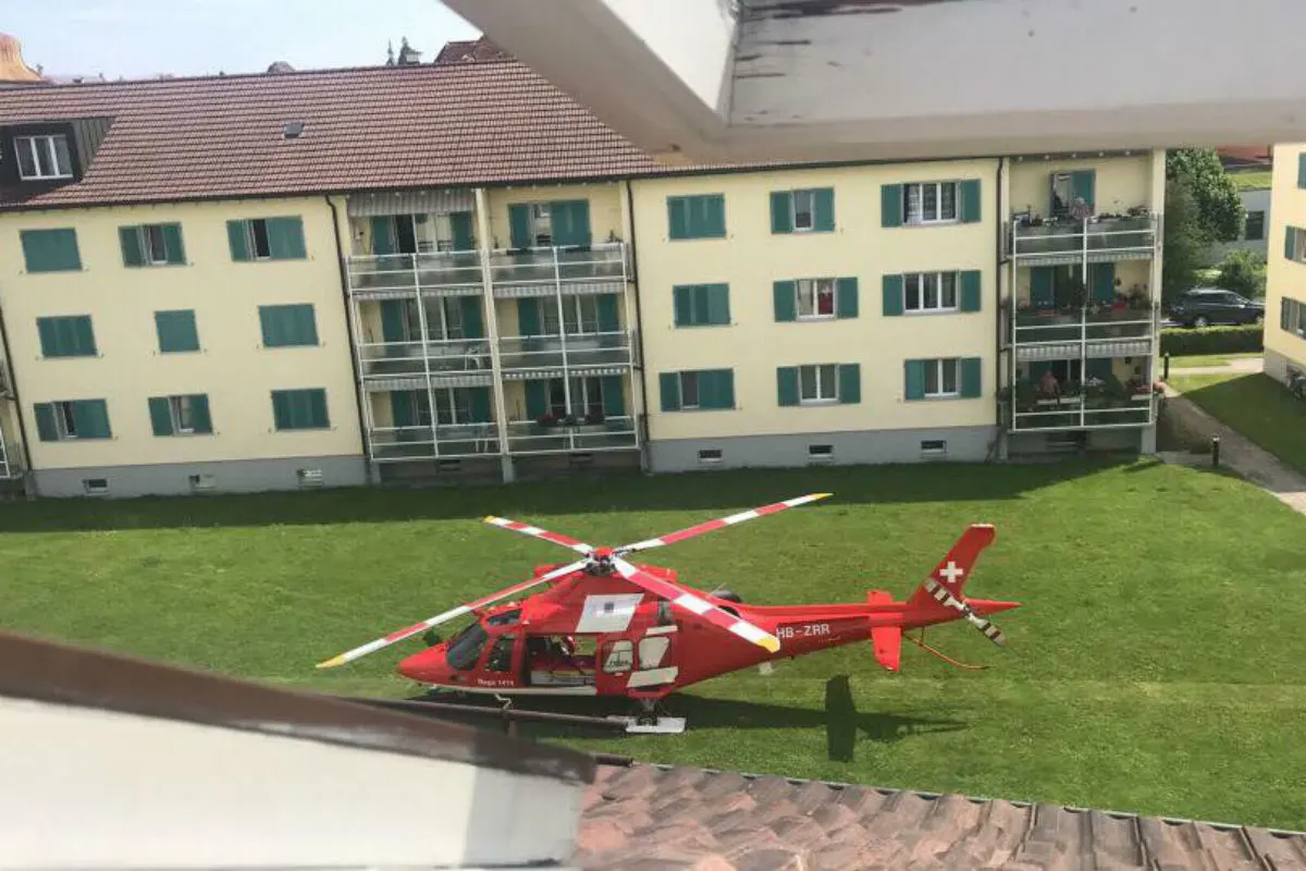 Arbon TG - Arbeiter (27) stürzt rund drei Meter in die Tiefe