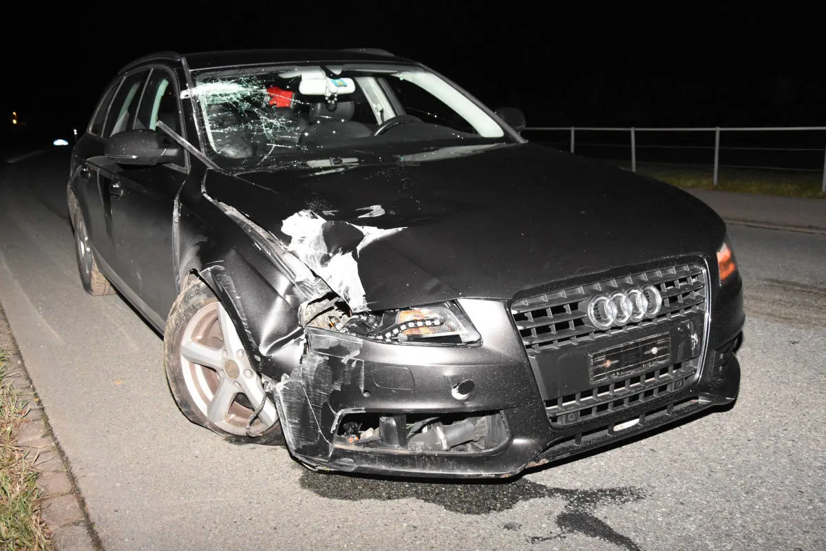 Heiligkreuz SG - Abgelenkt und verunfallt